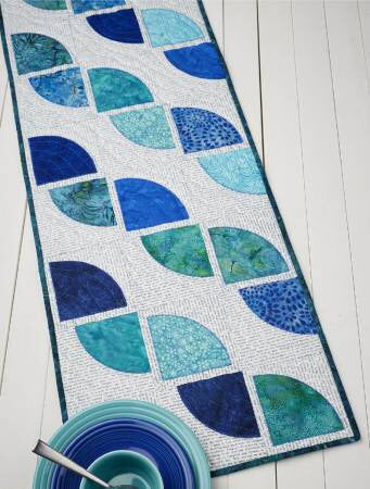 Drunkards Path Table Runner - CLPTAK002