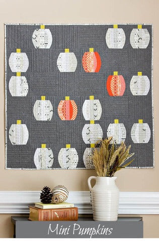 Mini Pumpkins Pattern - 36" x 36" - 501
