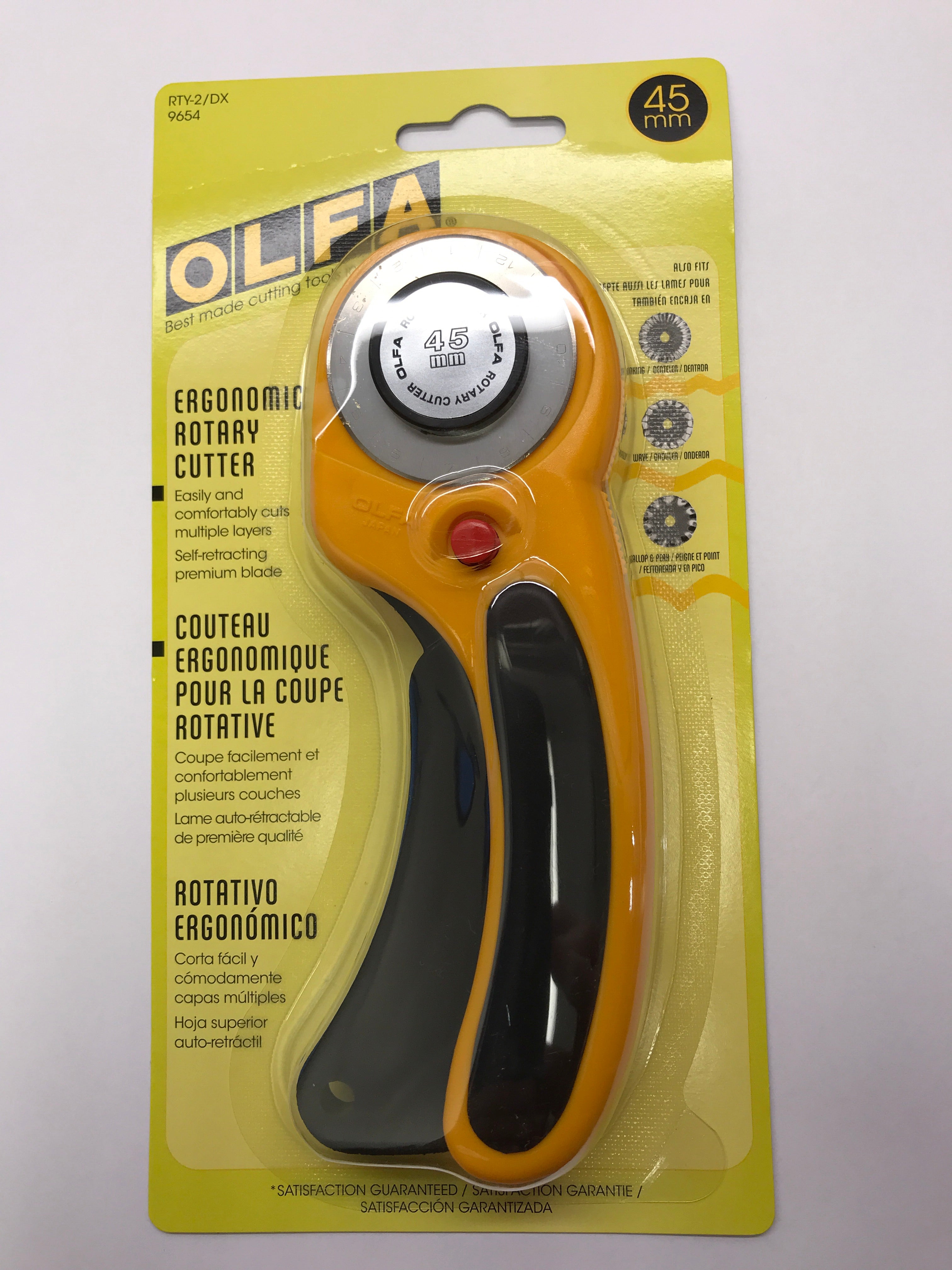 Olfa Deluxe Ergonomic Rotary Cutter - 45 mm - RTY-2/DX 9654